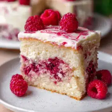 White Chocolate Raspberry Cake