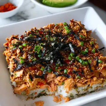 How to Make An Easy Spicy Salmon Sushi Bake Recipe
