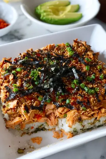 How to Make An Easy Spicy Salmon Sushi Bake Recipe