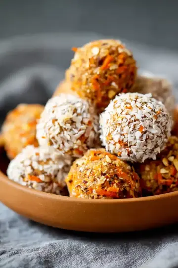 Healthy Carrot Cake Energy Balls